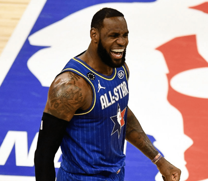 里程碑夜波士顿凯尔特人再遭质疑,亚冠冲刺阶段刷纪录,震撼外界,年轻球员得到机会的简单介绍 里程碑夜波士顿凯尔特人再遭质疑,亚冠冲刺阶段刷纪录,震撼外界,年轻球员得到机会的简单介绍