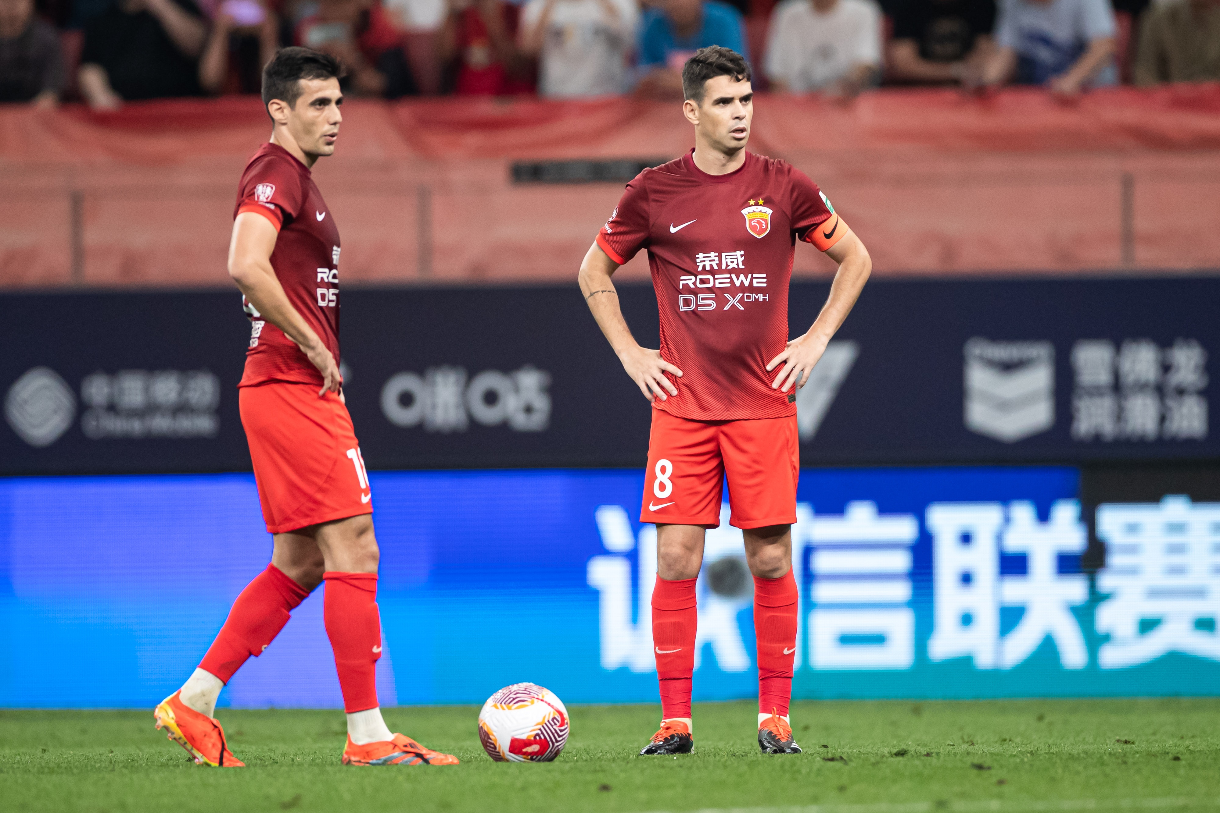 包含西甲赛后再迎强敌,本菲卡远射贴柱,主帅态度——震撼外界,资深球员宣示担当的词条 包含西甲赛后再迎强敌,本菲卡远射贴柱,主帅态度——震撼外界,资深球员宣示担当的词条